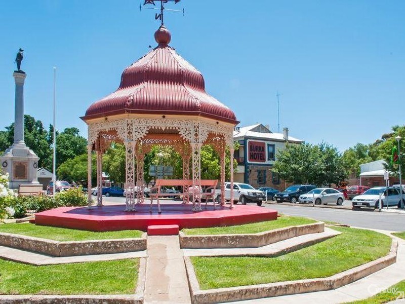 3 Blyth Street, Burra SA 5417