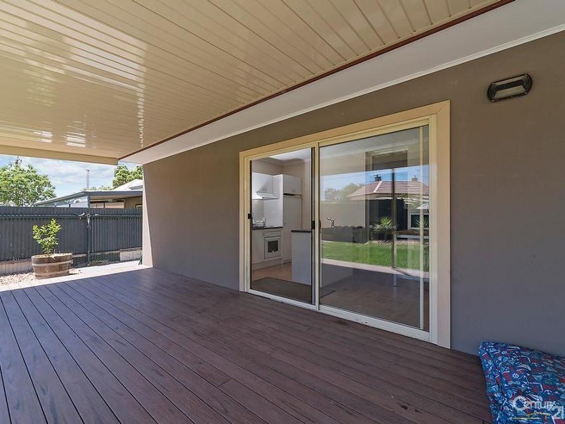 63 Victoria Road, Birkenhead SA 5015