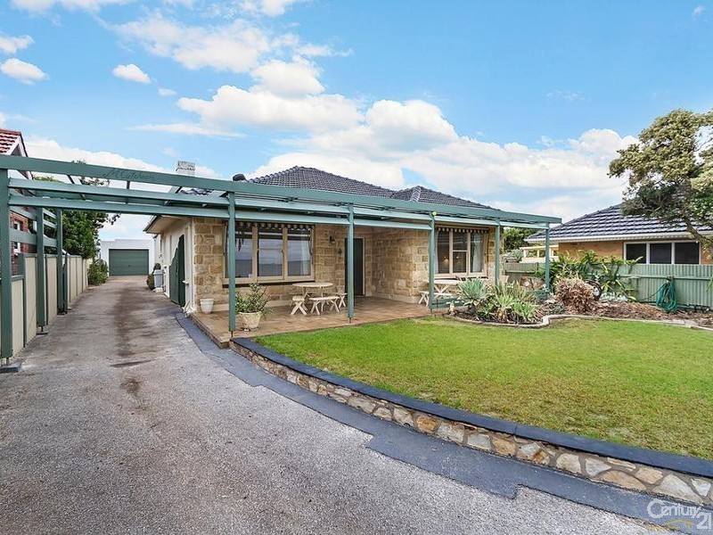 391 Esplanade, Semaphore Park SA 5019