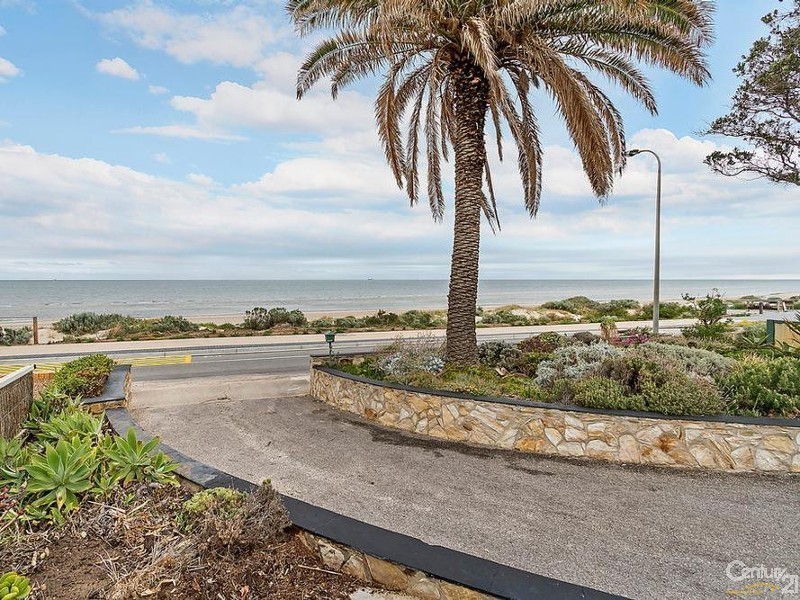 391 Esplanade, Semaphore Park SA 5019