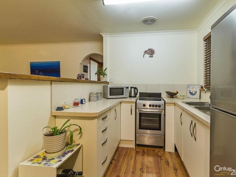 10  Reserve Parade, Morphett Vale SA 5162