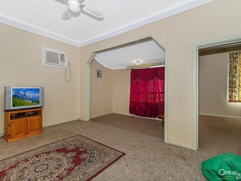 18 Bucknall Road, Glanville SA 5015