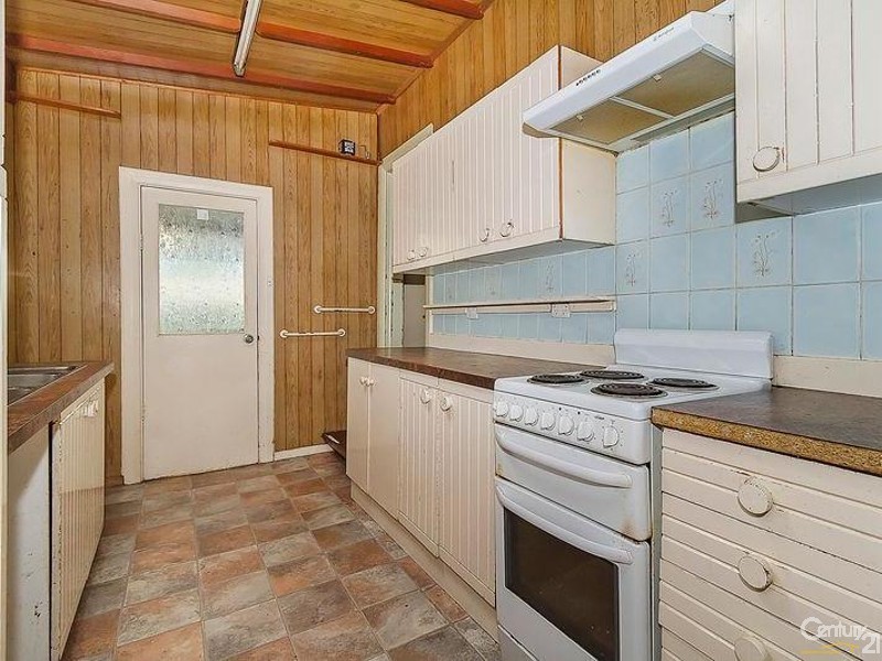 18 Bucknall Road, Glanville SA 5015