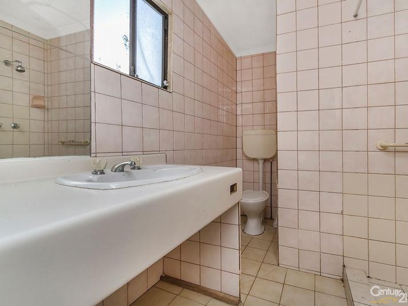 18 Bucknall Road, Glanville SA 5015