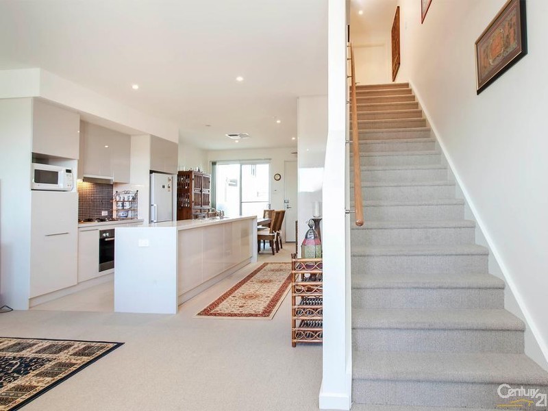 30 Karka Cove, New Port SA 5015