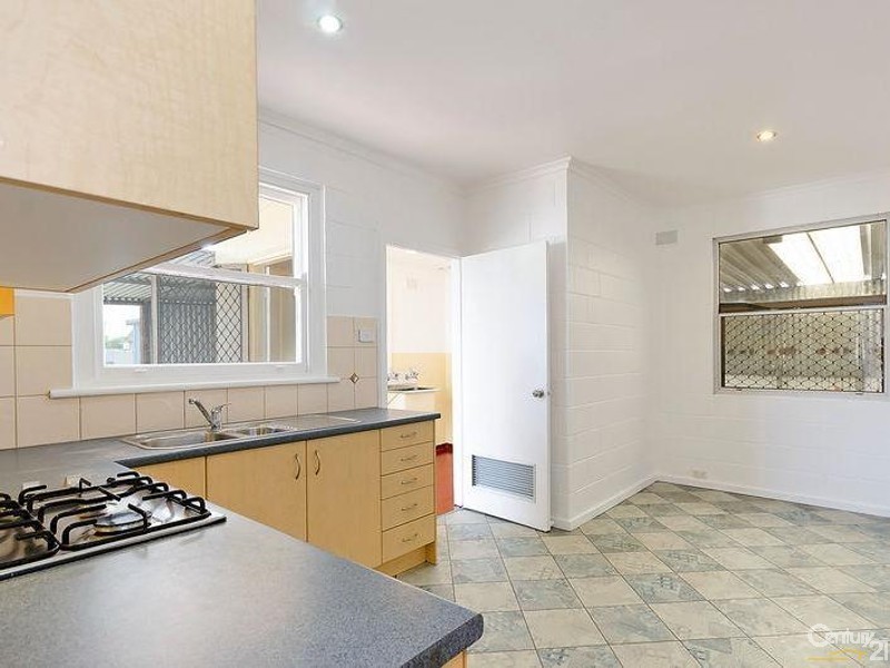 393 Mersey Road, Taperoo SA 5017