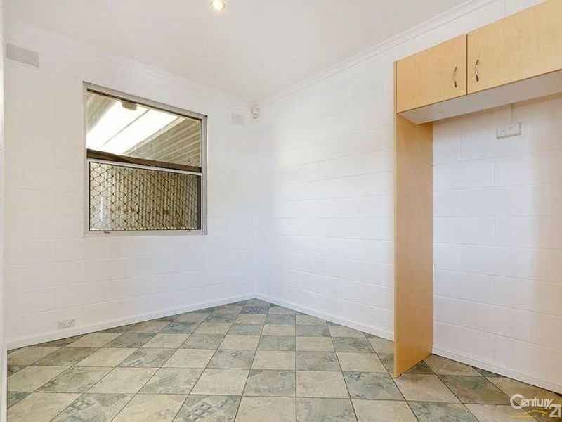 393 Mersey Road, Taperoo SA 5017