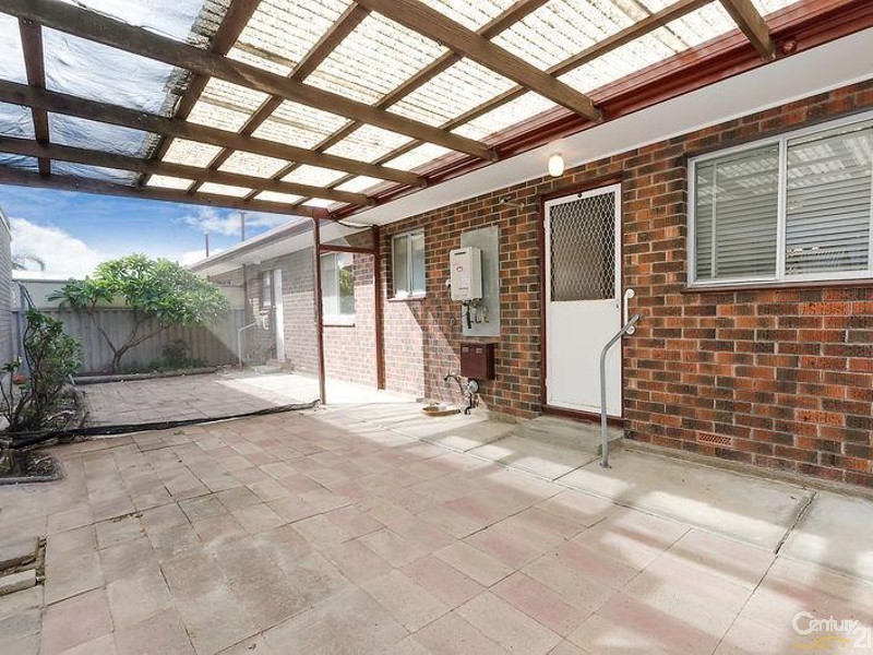 1/32 Tapping Crescent, North Haven SA 5018