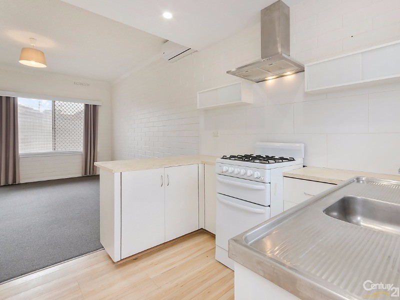 2/248 Military Road, Semaphore SA 5019