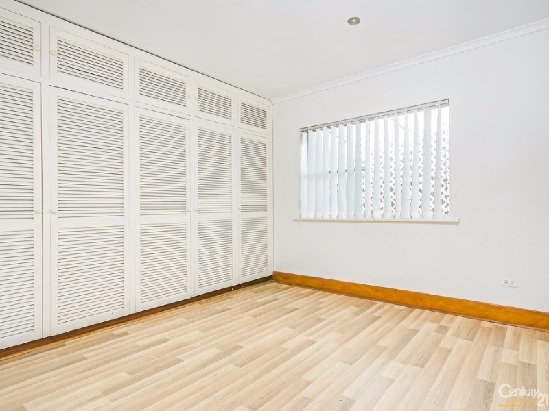 37 Osborne Rd, North Haven SA 5018