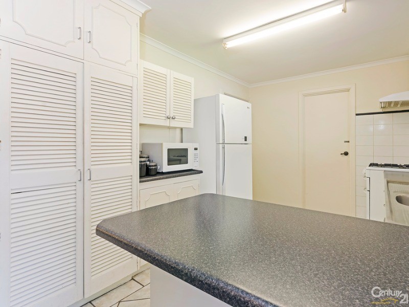 9 Woolaston Road, Salisbury Downs SA 5108