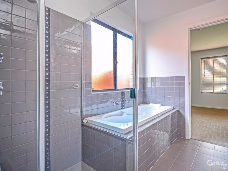 2 Waller Court, Largs North SA 5016