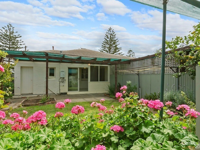 226 & 226A Lady Gowrie Drive, Largs North SA 5016