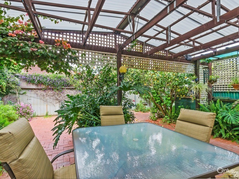 226 & 226A Lady Gowrie Drive, Largs North SA 5016