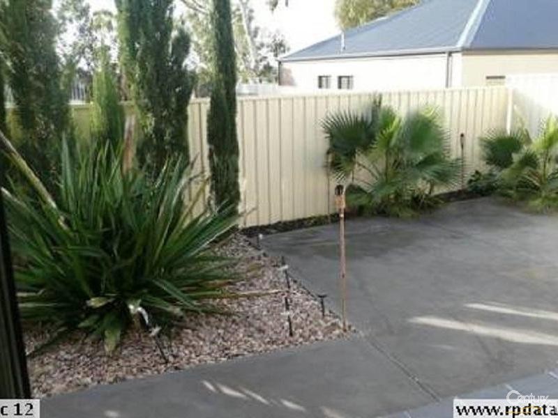 7B Hope St, Dover Gardens SA 5048