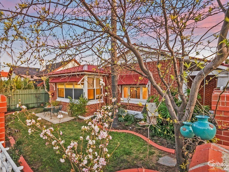 10 Harrold Street, Largs Bay SA 5016