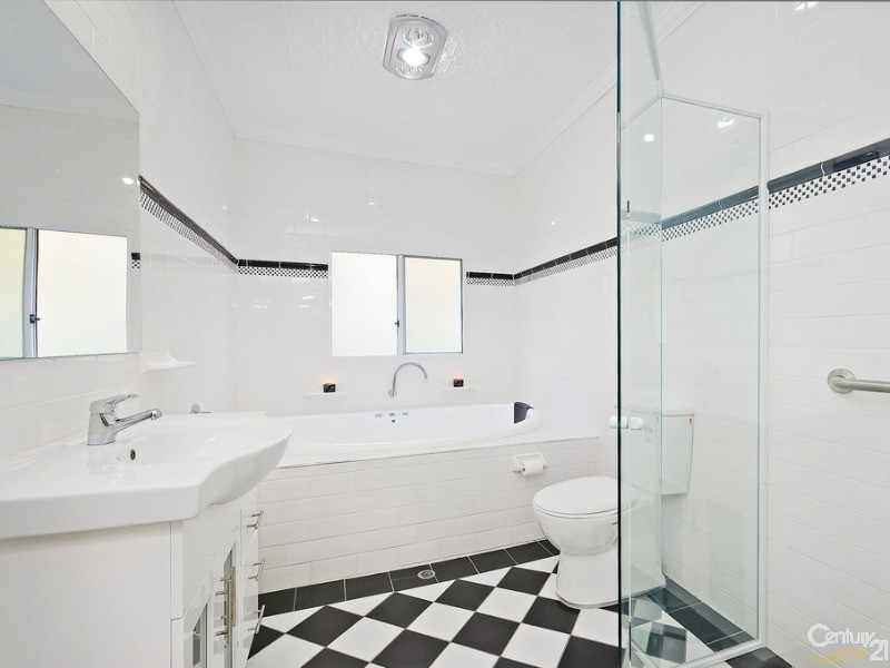 10 Harrold Street, Largs Bay SA 5016