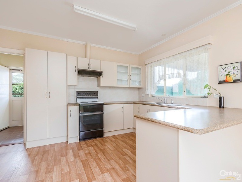 10 Balk Street, Largs Bay SA 5016