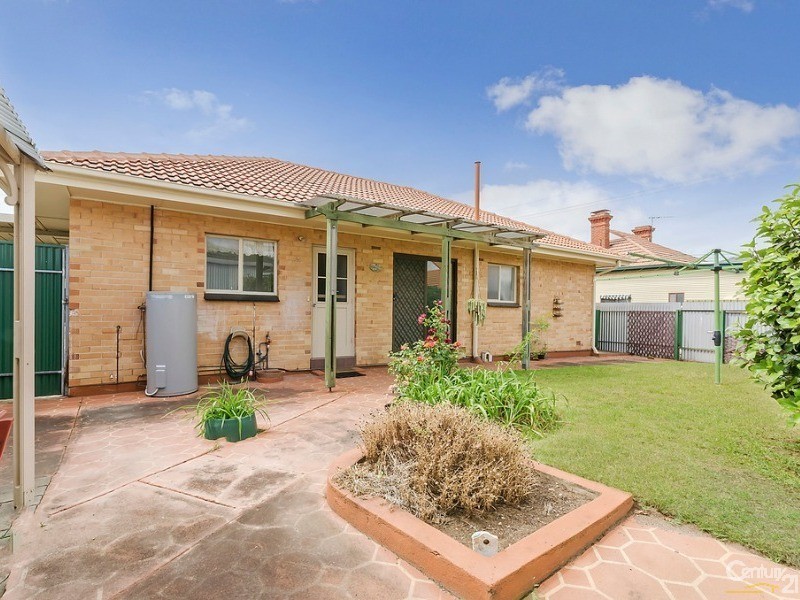 10 Balk Street, Largs Bay SA 5016