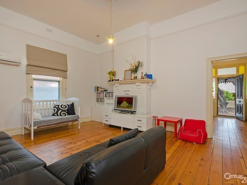 12 Bowyer Street, Rosewater SA 5013