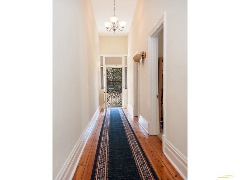 30 Gunn St, Birkenhead SA 5015