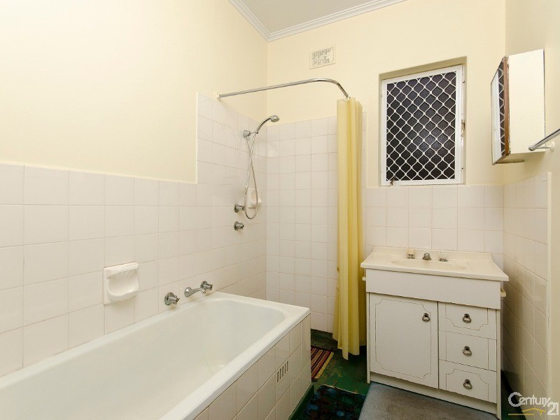 32 Jenkins Street, Rosewater SA 5013