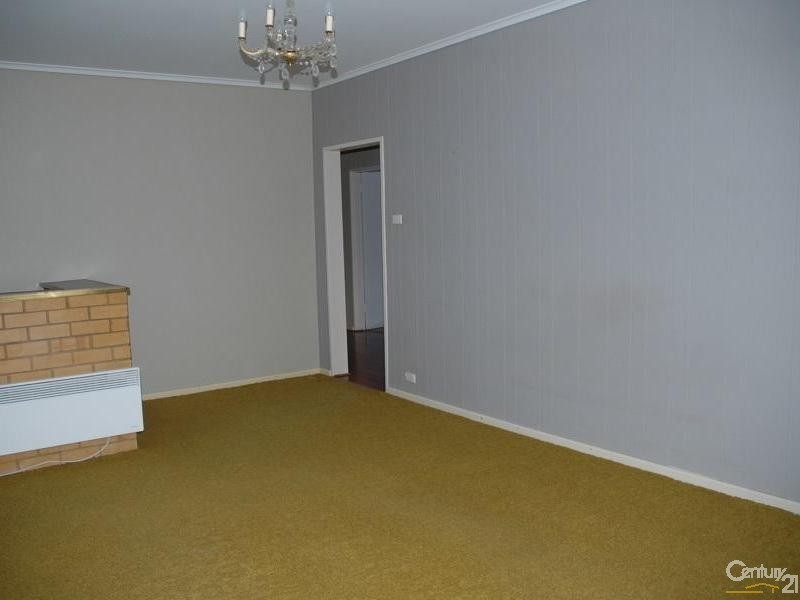 3 Victoria St, Glanville SA 5015