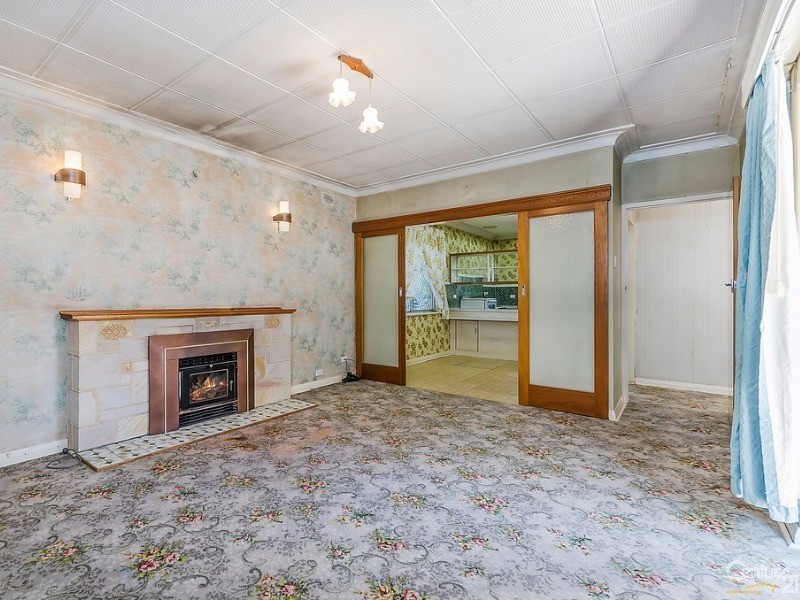 43 Maidos Grove, Valley View SA 5093