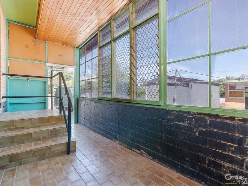 43 Maidos Grove, Valley View SA 5093