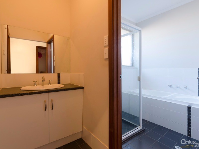 56a Gedville Road, Taperoo SA 5017