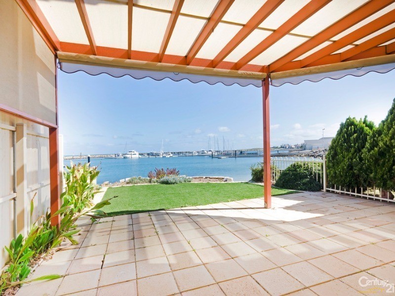 1/2 Cooroyba Court, North Haven SA 5018