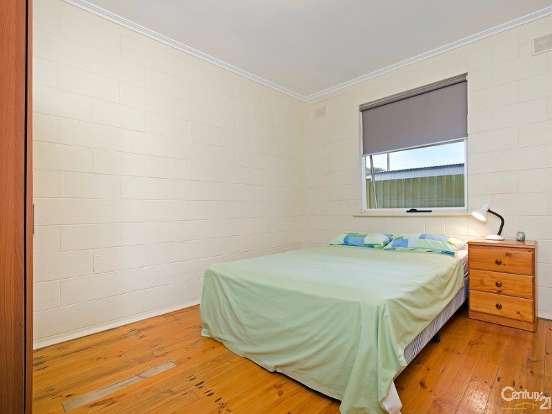 4 Seabourne Road, Taperoo SA 5017
