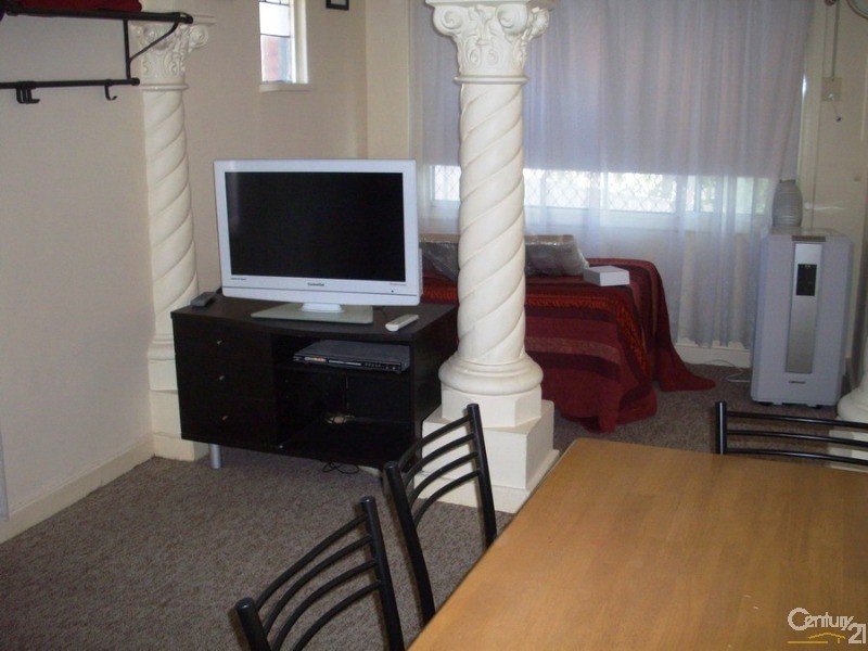 2/232 Military Road, Semaphore SA 5019