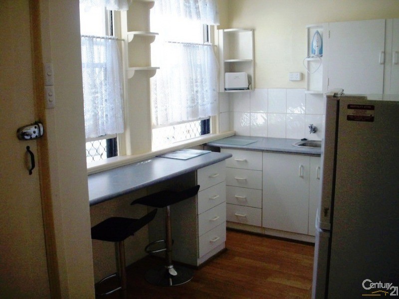 2/232 Military Road, Semaphore SA 5019