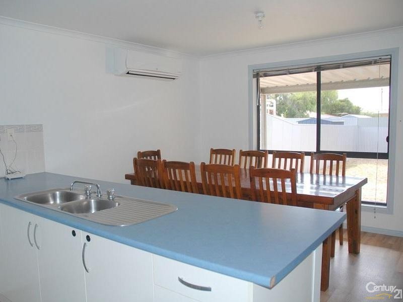 5A Ventura Ave, Taperoo SA 5017