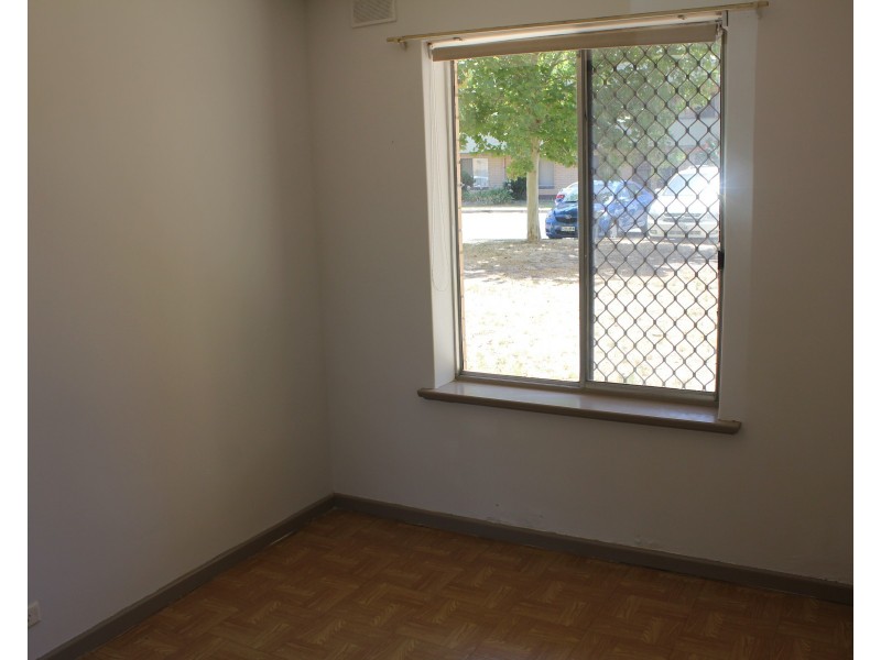 8/3 Noblet Street, Findon SA 5023