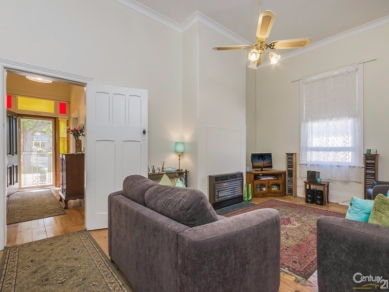 63 Roberts Street, Birkenhead SA 5015