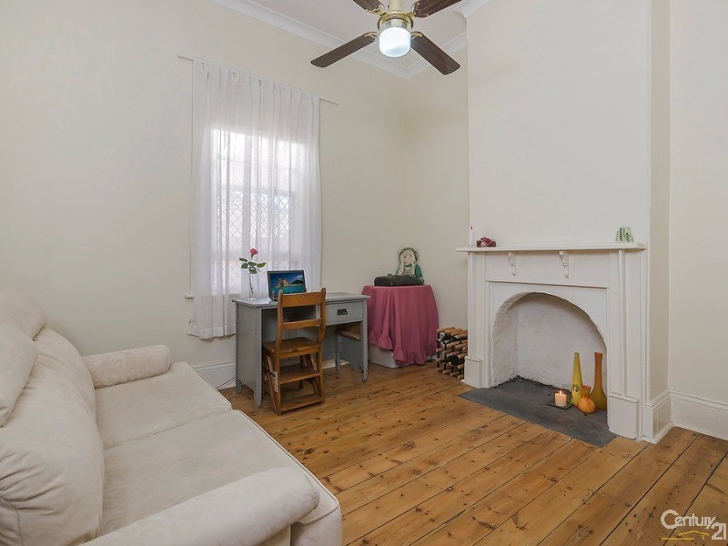 63 Roberts Street, Birkenhead SA 5015