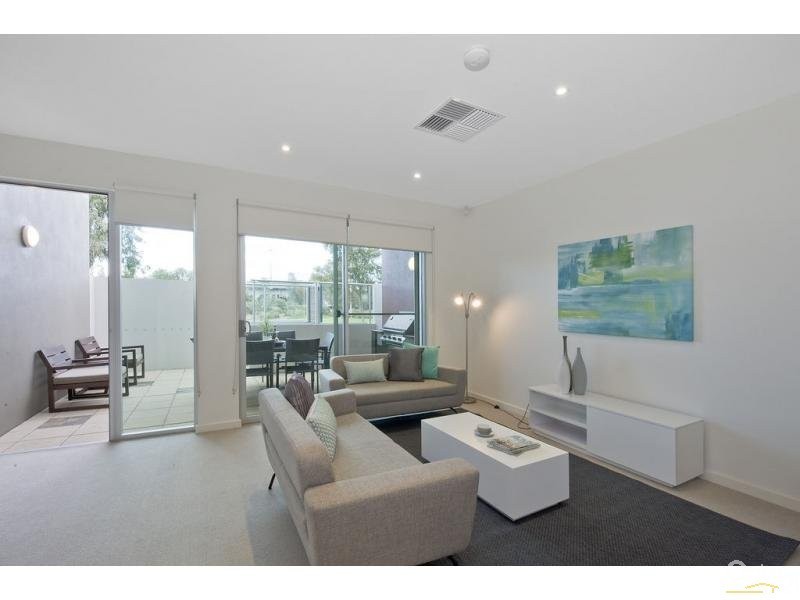 22 Tarni Court, New Port SA 5015
