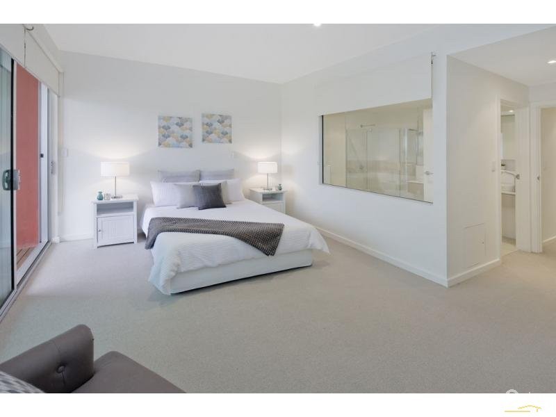 22 Tarni Court, New Port SA 5015