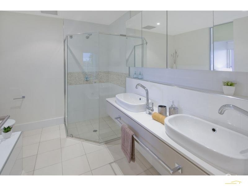 22 Tarni Court, New Port SA 5015