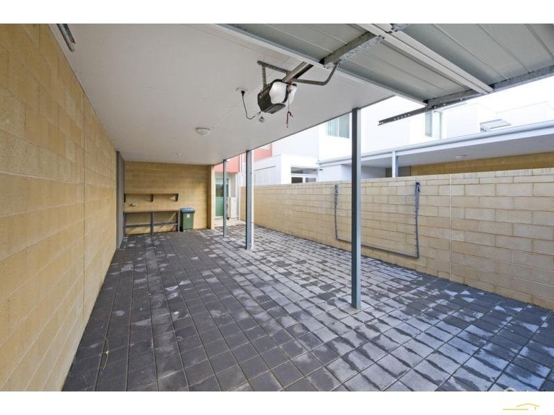 22 Tarni Court, New Port SA 5015