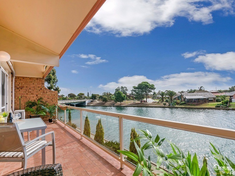8/10 Sunrise Court, West Lakes SA 5021
