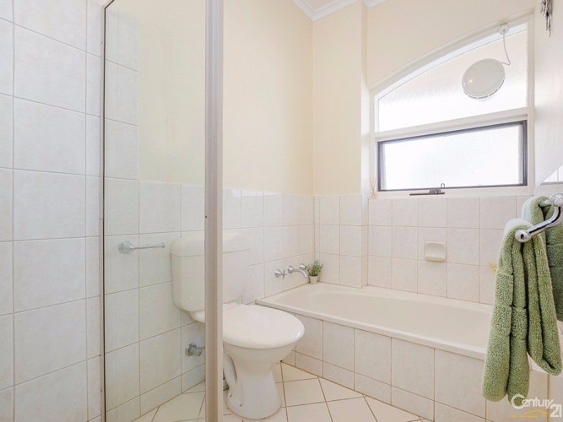 8/10 Sunrise Court, West Lakes SA 5021