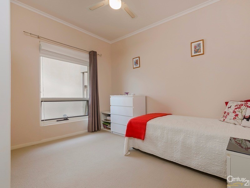 8/10 Sunrise Court, West Lakes SA 5021