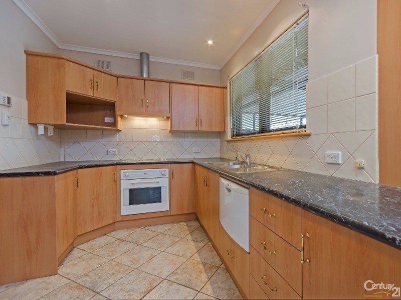 26 Sutherland Ave, Semaphore Park SA 5019