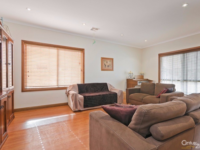 5 Eastbourne Terrace, Rosewater SA 5013