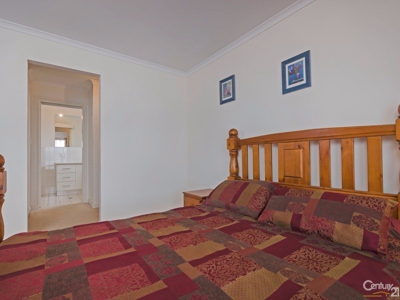 5 Eastbourne Terrace, Rosewater SA 5013