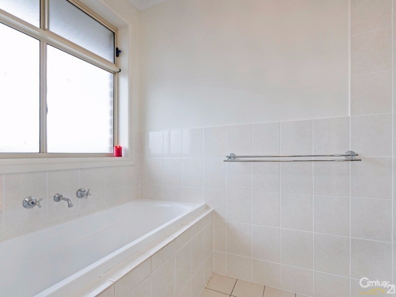 5 Eastbourne Terrace, Rosewater SA 5013