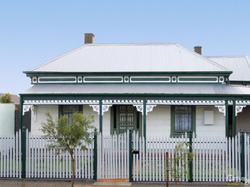 19 Company Street, Semaphore SA 5019